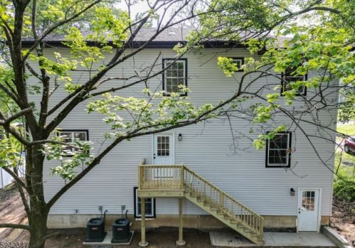 473 Plainfield Ave, Berkeley Heights NJ  07922-1925 exterior