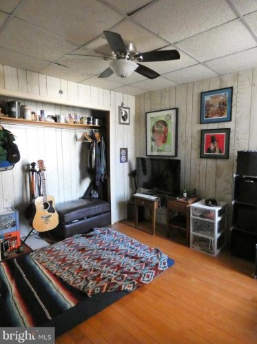 1011 Federal St, Philadelphia PA  19147-5047 exterior