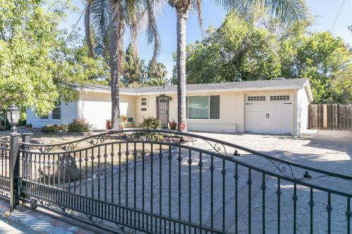 2461 Gehringer Dr, Concord, CA 94520-1612