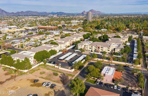 3302 7th St, Phoenix AZ  85014-5445 exterior