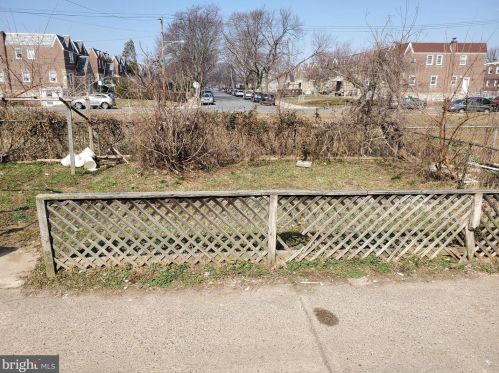 7054 Dorcas St, Philadelphia PA 19111-4111 exterior