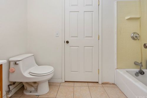 14936 Cerritos Ave, Bellflower CA 90706-2828 exterior