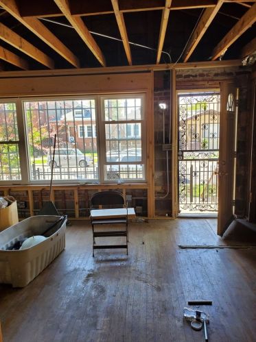 1133 Springfield Ave, Chicago, IL 60651-3732