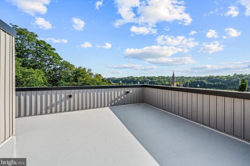 4315 Boone St, Philadelphia PA 19128-5003 exterior