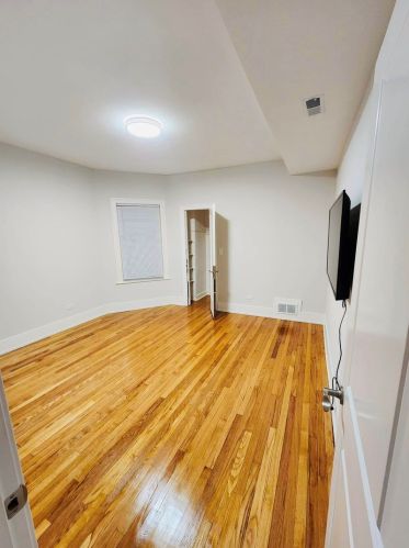 7251 King Dr, Chicago IL  60619-1725 exterior