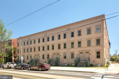 2012 Girard Ave, Philadelphia PA 19130-1421 exterior