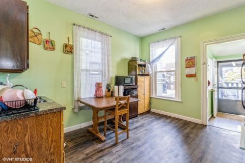 1622 Western Ave, Chicago IL  60647-5322 exterior