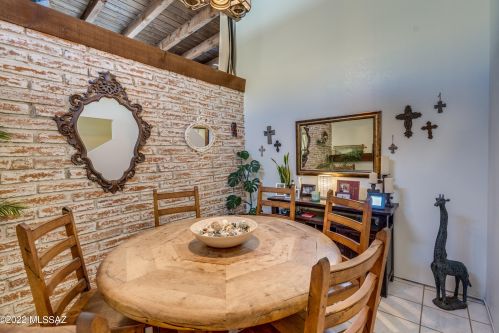 840 Placita Del Mirador, Tucson AZ  85718-1957 exterior