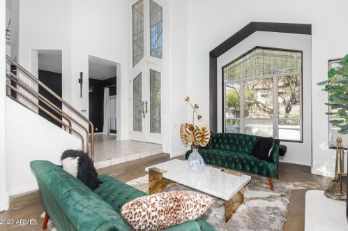 15254 12th St, Phoenix AZ  85022-3805 exterior