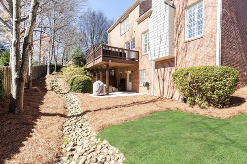 2030 Gramercy Cir, Atlanta GA 30341-1781 exterior