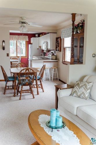 1217 10 St, Duluth MN 55806-1227 exterior