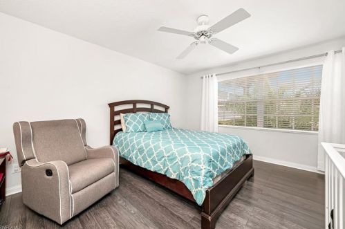 4058 Los Altos Ct, Naples FL 34109-1301 exterior