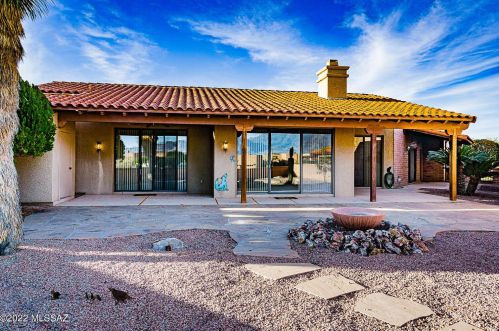 1855 Camino Estelar, Green Valley AZ 85622-5402 exterior