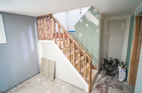 79 Fern Ave, Irvington NJ 07111-3104 exterior