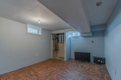 303 Narragansett St, Providence RI 02905-4144 exterior