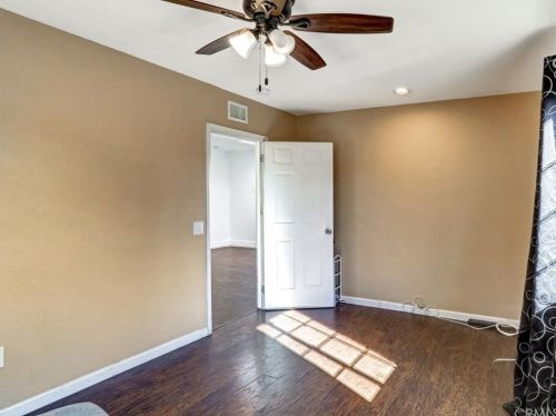 24 A St, Perris CA 92570-1962 exterior