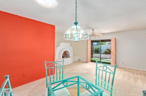 933 Beryl Ave, Phoenix, AZ 85020-1535