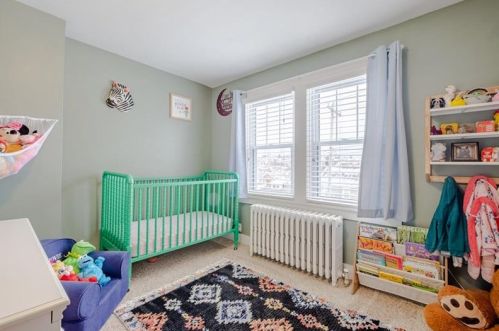 1041 Biltmore Ave, Pittsburgh PA 15216-2305 exterior