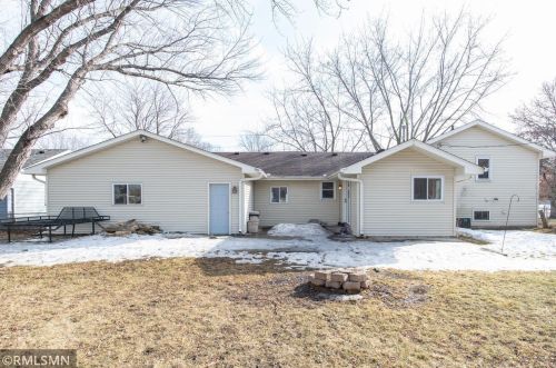 281 150th St, Saint Paul MN 55124-6992 exterior