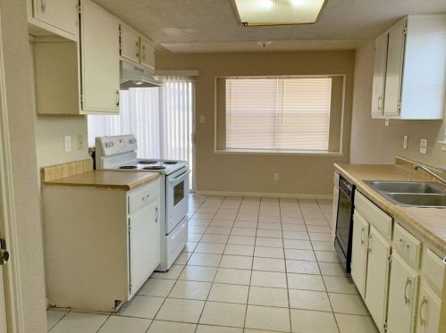 7015 Maple Fox Dr, Humble TX 77338-1426 exterior