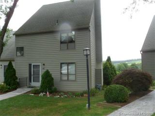 41 Hallmark Hill Dr, Wallingford CT  06492-3447 exterior