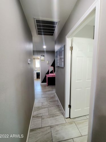 2321 47 Dr, Phoenix AZ 85031-1408 exterior