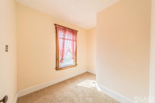 47 Barbour St, Paterson NJ 07508-1421 exterior