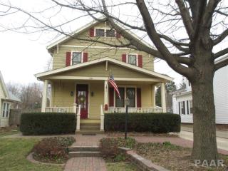 710 7th St, Pekin, IL 61554-4622