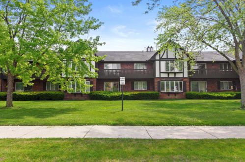 8900 Park Plaza Ct, Milwaukee WI  53223-2169 exterior