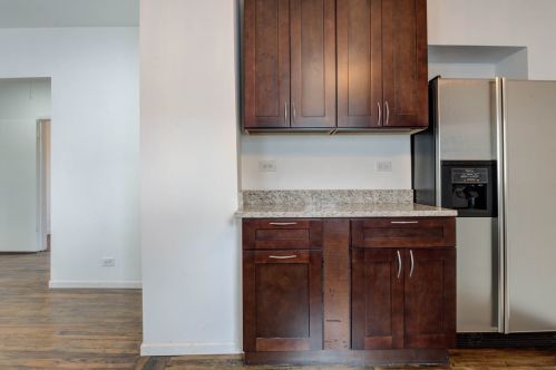 1403 2 Ave, Broadview IL 60153-2212 exterior