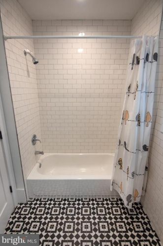 814 49 St, Philadelphia PA 19139-1708 exterior