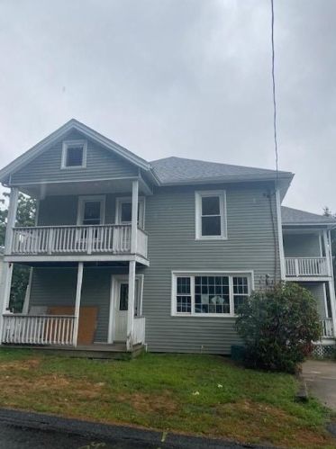 294 Rhode Island Ave, Woonsocket, RI 02895-5526