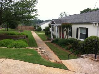 1523 Stone Gate Ln, Atlanta GA  30317-2056 exterior