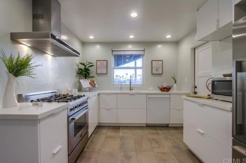 4385 Alder Dr, San Diego CA  92116-2323 exterior