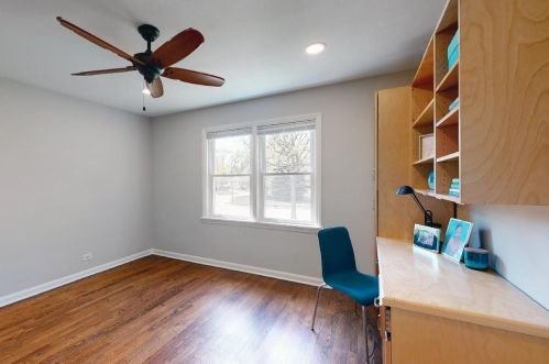 273 Berkley Ave, Elmhurst IL 60126-3167 exterior