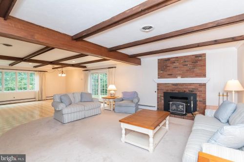 2101 Givenswood Dr, Fallston MD 21047-1426 exterior