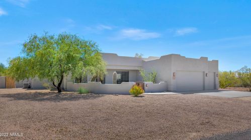 36813 18th St, Phoenix, AZ 85086-5709