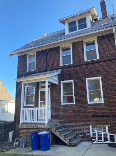 5715 Munhall Rd, Pittsburgh PA  15217-2009 exterior