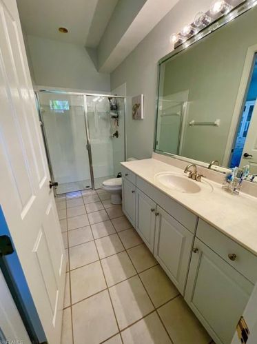 516 Eagle Crk Dr, Naples FL 34113-8015 exterior