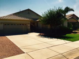 1911 Woodsman Pl, Chandler AZ  85286-2008 exterior