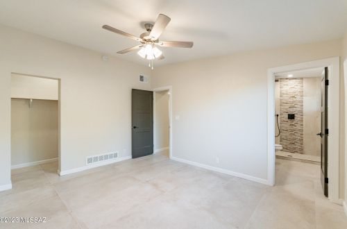 5862 Camino Arenosa, Tucson AZ  85718-4650 exterior