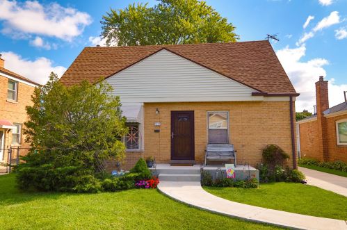 7233 Olcott Ave, Chicago, IL 60631-4316