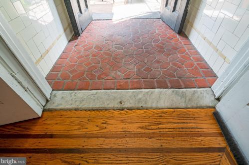 4731 Hazel Ave, Philadelphia PA  19143-2022 exterior