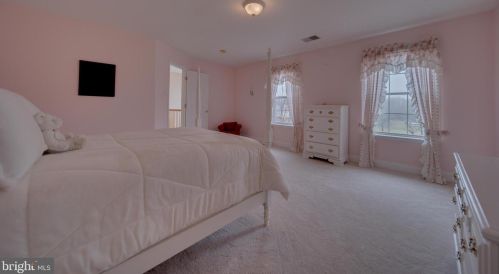 15529 Holly Grove Rd, Silver Spring MD 20905-3815 exterior