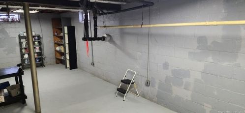 78 Palmer St, Killingly CT exterior