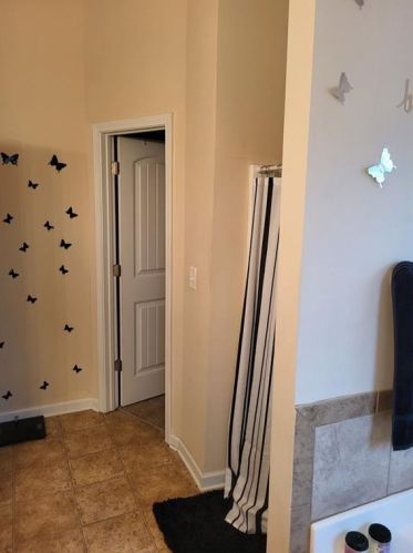 2193 Capella Cir, Atlanta GA 30331-3861 exterior