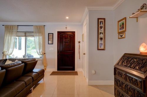 8470 Mizzen Dr, Boynton Beach FL 33472-2721 exterior