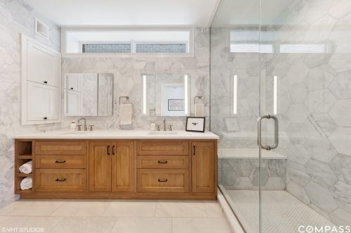 2037 Mclean Ave, Chicago IL 60647-4532 exterior