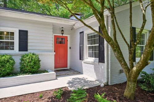 949 Cardova Dr, Atlanta, GA 30324-4210