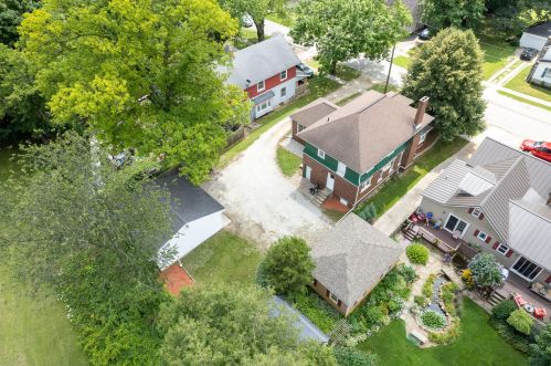 113 Lincoln St, Grant MI 49327-9115 exterior